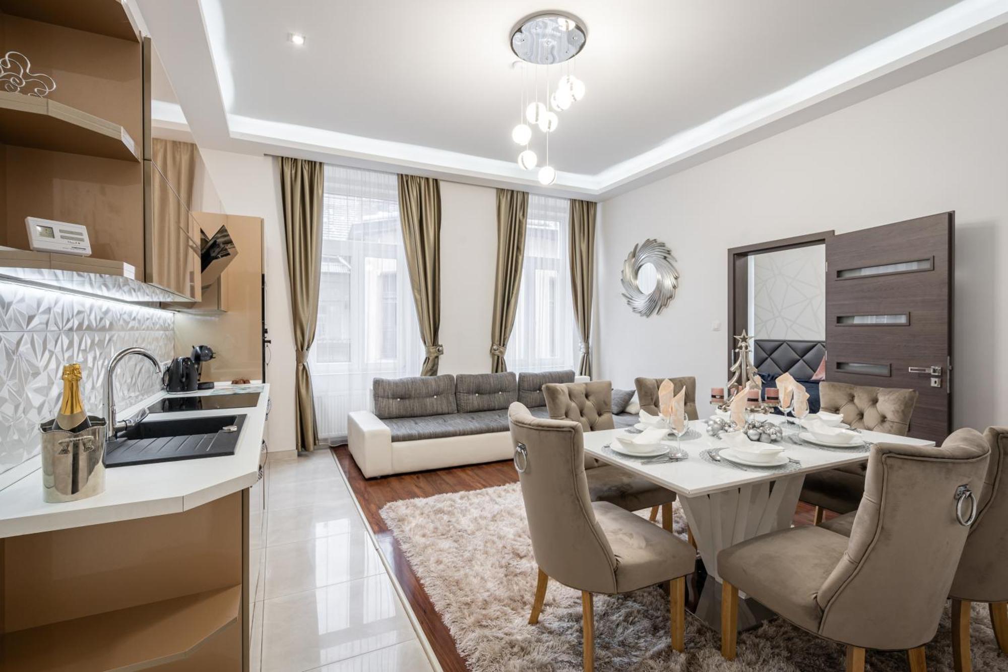 Centrum Opera Luxury Apartment With Free Garage Budapešť Exteriér fotografie